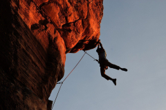 Kletterer-free-climbing-2264698_1920